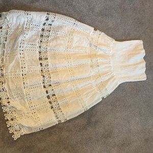 Strapless dress with liner